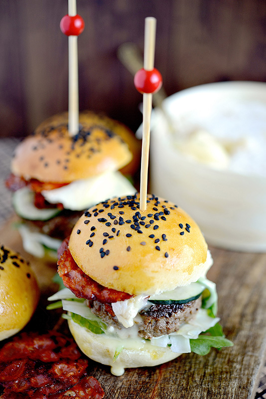Recette Soumaintrain IGP – Mini Burger au Soumaintrain – Valérie Szewczyk Création